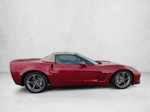 Used 2010 Chevrolet Corvette Grand Sport w/ Preferred Equipment Group image 4