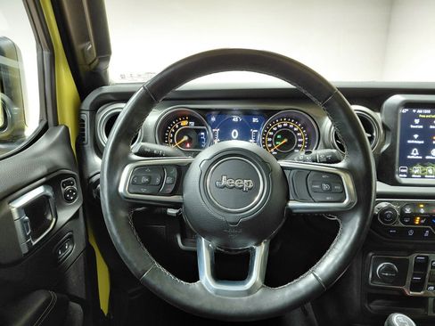 Used 2023 Jeep Wrangler Sahara w/ Cold Weather Group image 25