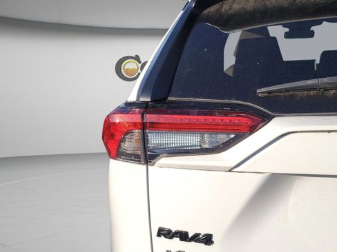 Used 2023 Toyota RAV4 LE FWD image 23