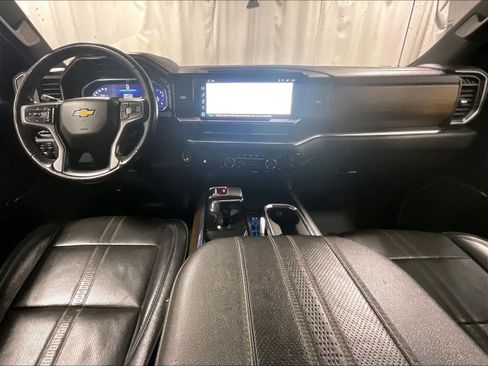 Used 2023 Chevrolet Silverado 1500 High Country w/ Technology Package image 21