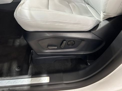New 2027 Ford Explorer Platinum AWD/4WD image 11