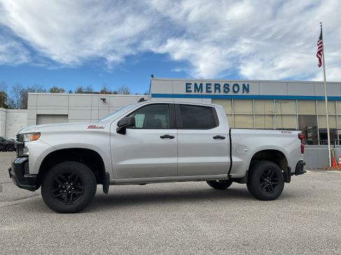 Used 2020 Chevrolet Silverado 1500 Custom Trail Boss w/ Custom Convenience Package image 2