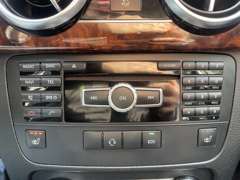 Used 2013 Mercedes-Benz GLK 350 GLK 350 4MATIC AWD 4dr SUV image 29