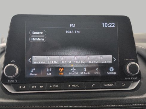 Used 2025 Nissan Rogue SV AWD/4WD image 7