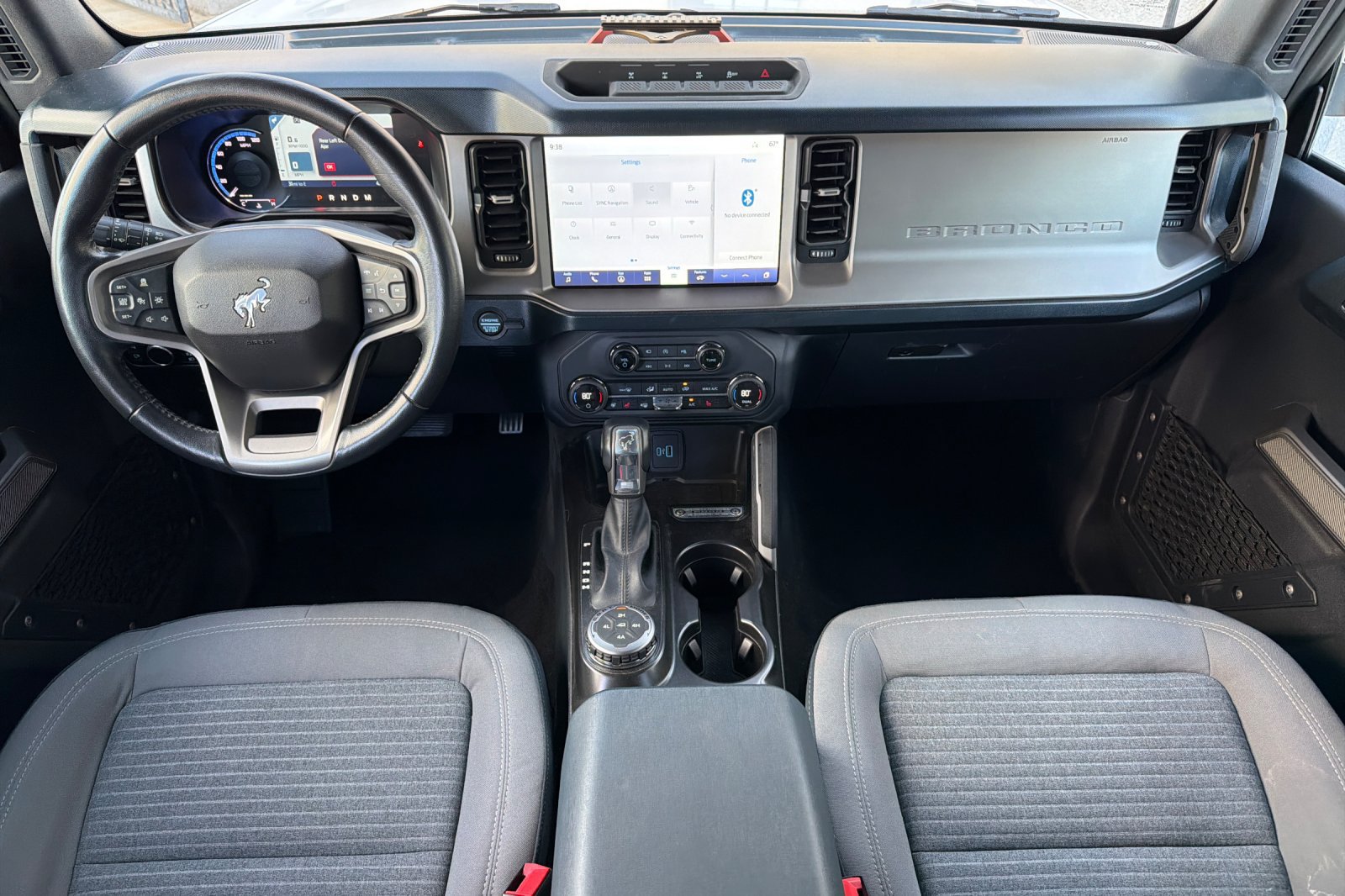 Used 2023 Ford Bronco Outer Banks w/ Sasquatch Package AWD/4WD image 13