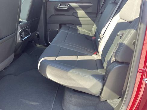 Used 2026 GMC Sierra 1500 SLT w/ SLT Premium Package image 14