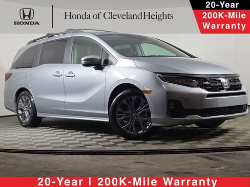 New 2026 Honda Odyssey Touring image 1