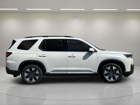 New 2026 Honda Pilot Elite image 6