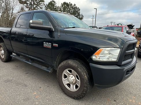 Used 2017 RAM 2500 Tradesman image 5