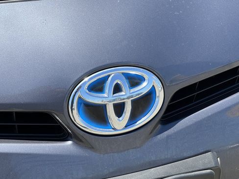 Used 2015 Toyota Prius Prime Plug-In Hybrid FWD image 16