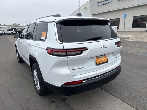 Certified 2021 Jeep Grand Cherokee L Limited image 3