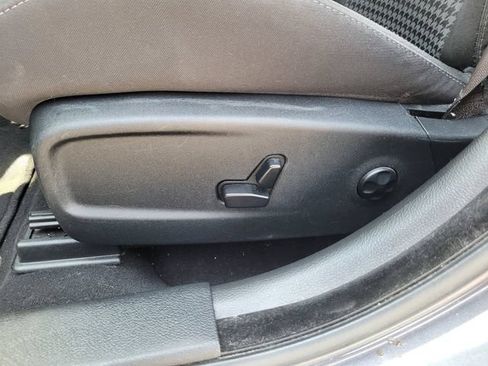 Used 2019 Dodge Charger GT w/ Driver Confidence Group RWD image 13