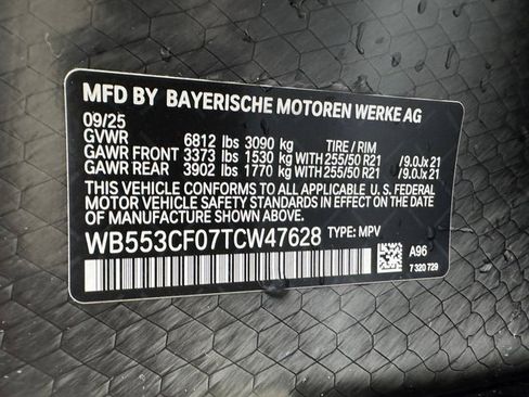 New 2026 BMW iX xDrive60 w/ Premium Package image 28