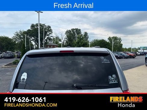 Used 2018 Dodge Grand Caravan SXT FWD image 8