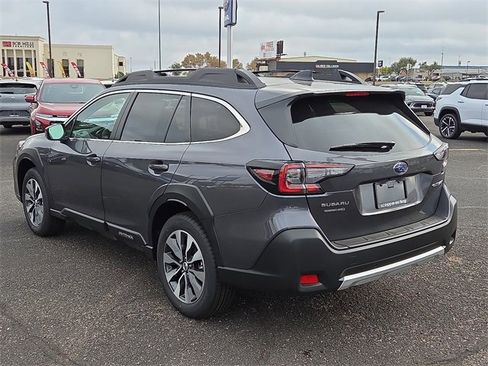 New 2025 Subaru Outback Limited image 3
