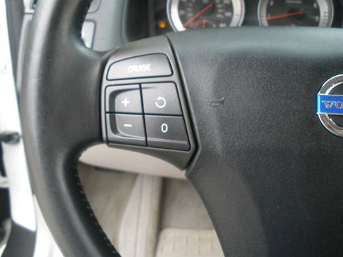 Used 2011 Volvo C70 T5 w/ Convenience Pkg FWD image 37