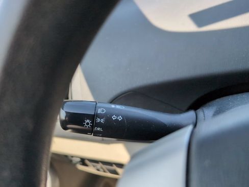 Used 2013 Toyota Prius Three FWD image 18