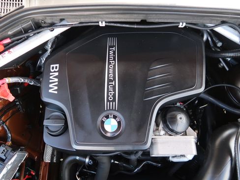 Used 2017 BMW X3 xDrive28i AWD/4WD image 46