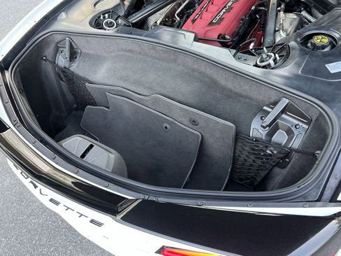 Used 2024 Chevrolet Corvette Stingray Coupe w/ Z51 Performance Package image 23