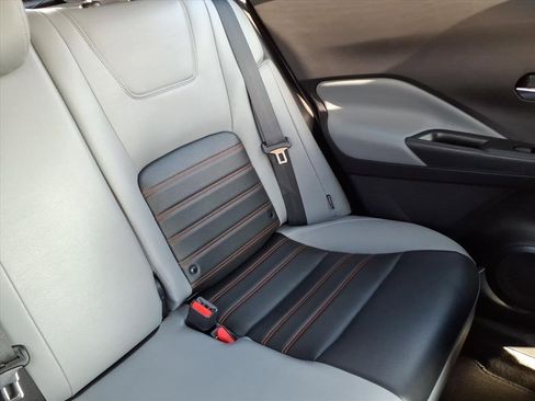 Used 2023 Nissan Kicks SR w/ SR Premium Package image 18