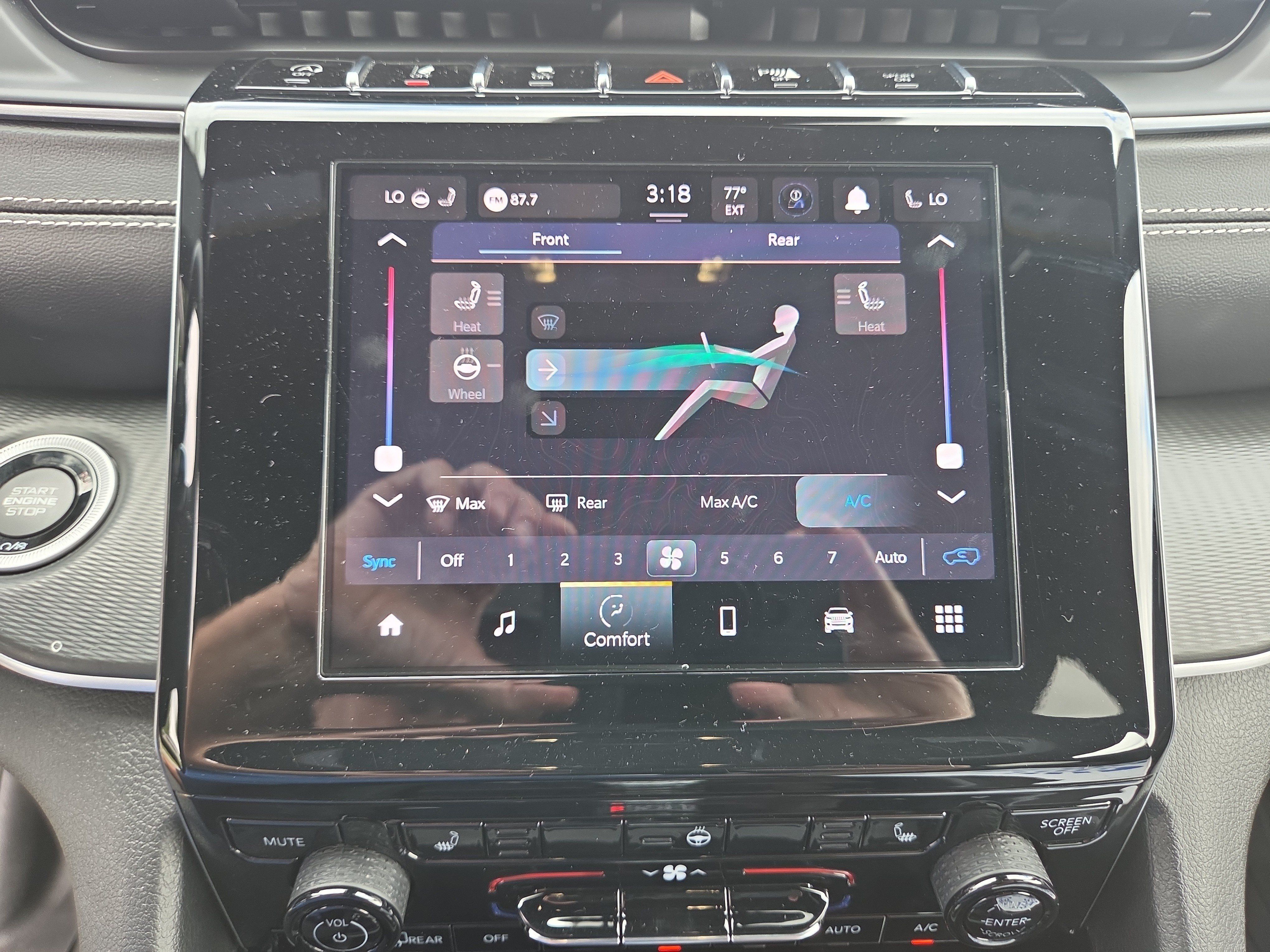 Used 2023 Jeep Grand Cherokee L Laredo AWD/4WD image 6