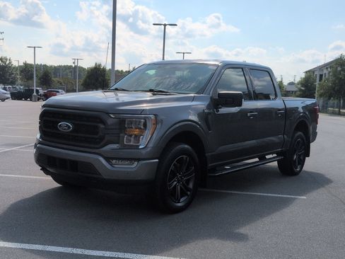 Certified 2022 Ford F150 XLT w/ Equipment Group 302A High AWD/4WD image 8