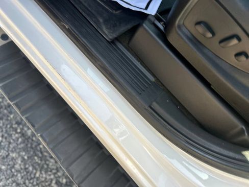 Used 2018 Chevrolet Silverado 1500 LT w/ All Star Edition AWD/4WD image 7