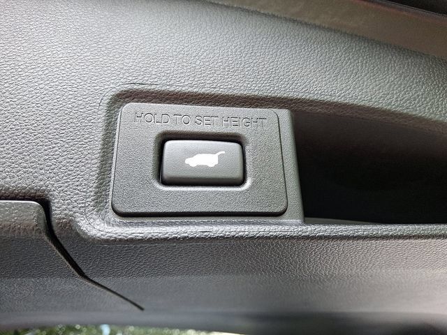 Certified 2025 Acura RDX w/ Advance Package AWD/4WD image 32