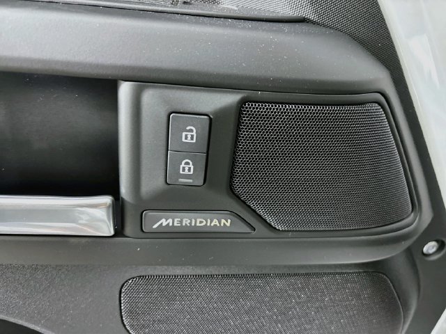 New 2026 Land Rover Defender 110 S AWD/4WD image 20