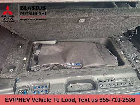 Used 2024 Jeep Wrangler Unlimited w/ Convenience Group image 29