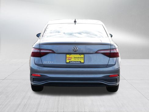 Used 2024 Volkswagen Jetta S image 6