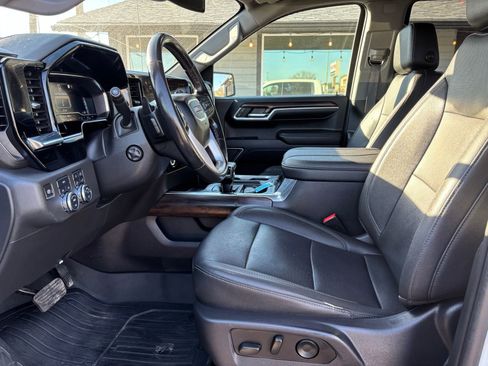 Used 2023 GMC Sierra 1500 SLT w/ SLT Convenience Package image 11