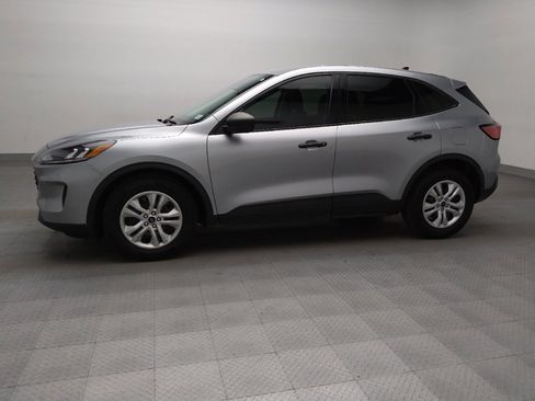 Used 2022 Ford Escape S image 2