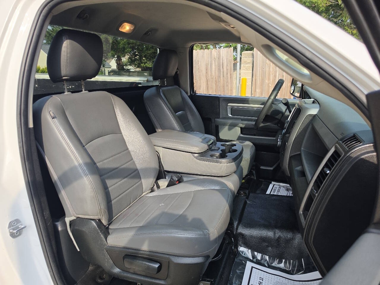 Used 2018 RAM 2500 Tradesman w/ Power & Remote Entry Group RWD image 32