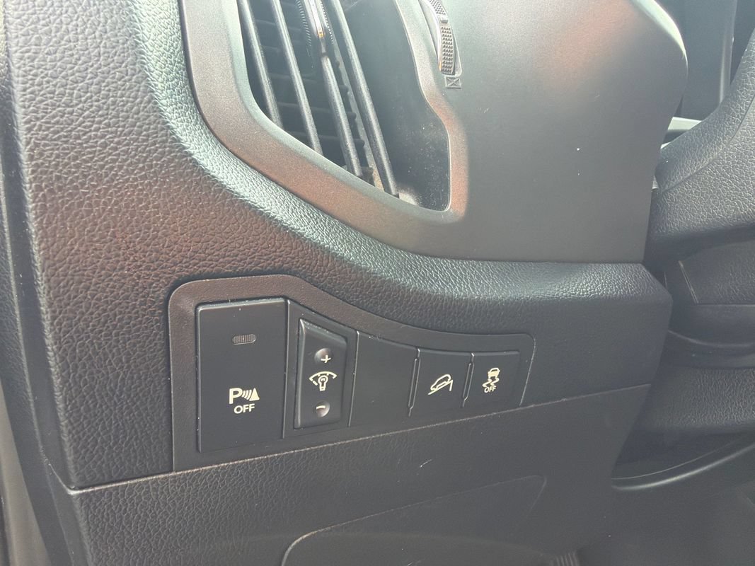 Used 2012 Kia Sportage EX w/ EX Premium Pkg FWD image 20
