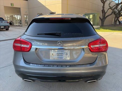 Used 2017 Mercedes-Benz GLA 250 w/ Convenience Package image 3