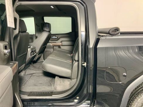 Used 2022 GMC Sierra 1500 SLT w/ SLT Premium Package image 28