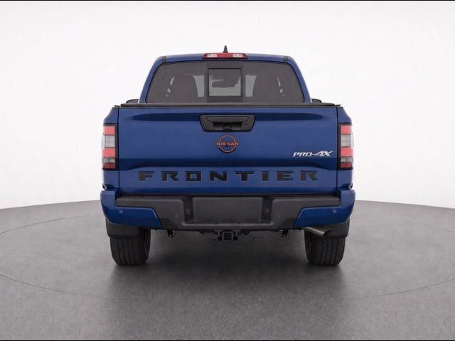 Used 2022 Nissan Frontier PRO-4X AWD/4WD image 7