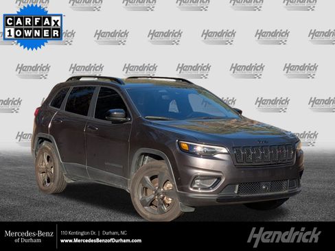 Used 2023 Jeep Cherokee Altitude Lux image 1