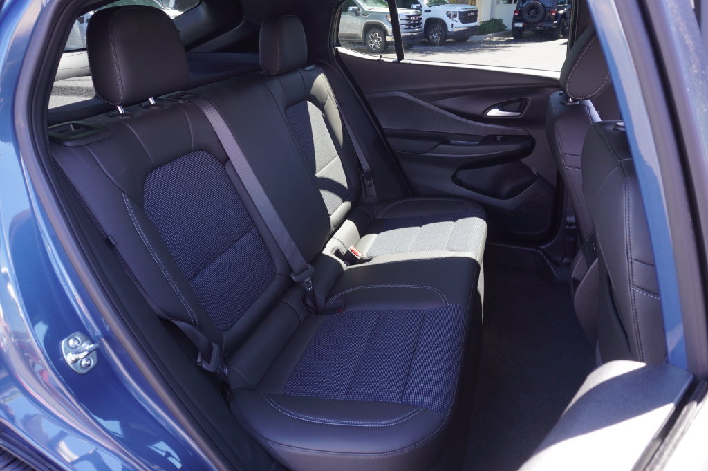 Certified 2026 Buick Envista Preferred FWD image 13