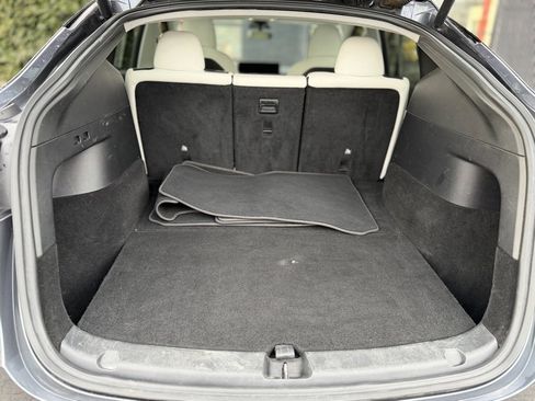Used 2021 Tesla Model Y Performance image 18