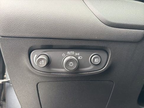 Used 2022 Buick Encore GX Preferred w/ Cold Weather Comfort Package image 43