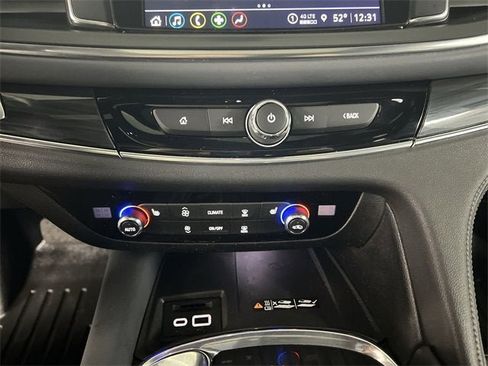 Certified 2023 Buick Enclave Essence w/ Experience Buick Package image 17