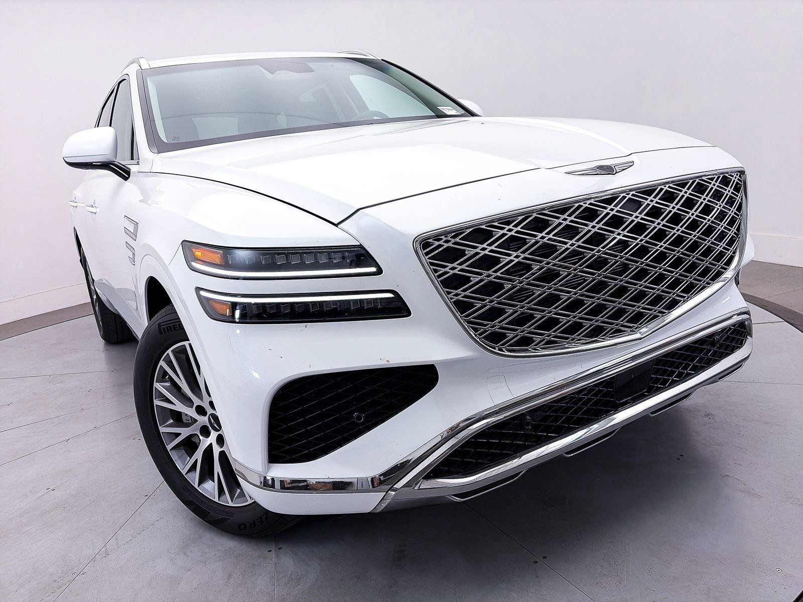 Used 2025 Genesis GV80 2.5T Standard AWD/4WD image 3