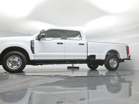 New 2026 Ford F350 XL w/ XL Chrome Package image 7