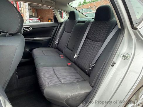 Used 2019 Nissan Sentra SV FWD image 14