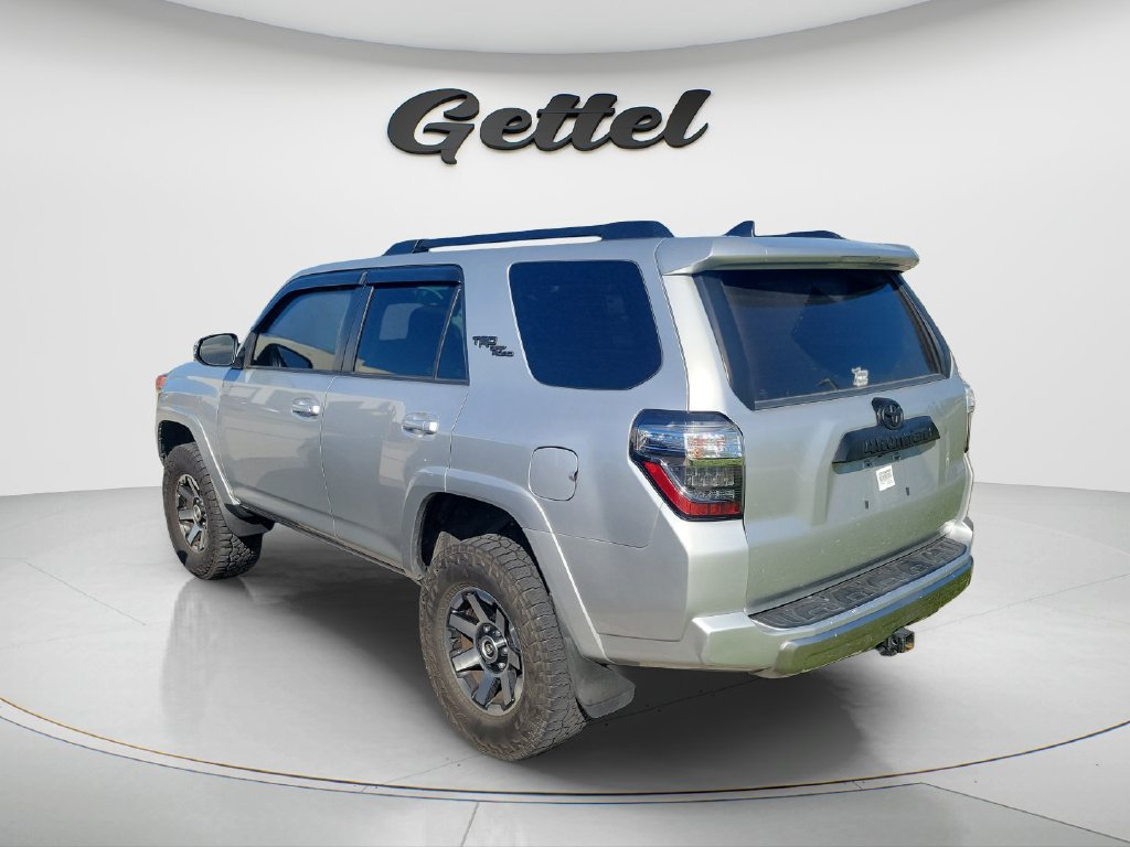Used 2023 Toyota 4Runner TRD Off-Road Premium w/ Moonroof Package AWD/4WD image 7