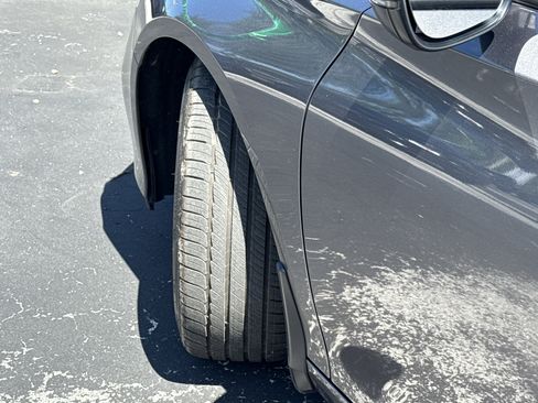 Certified 2018 Honda Accord Touring image 42