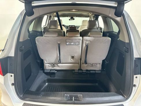Used 2021 Honda Odyssey EX-L image 11