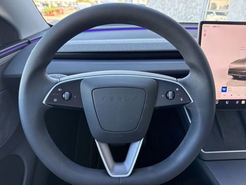 Used 2026 Tesla Model Y 2WD image 10